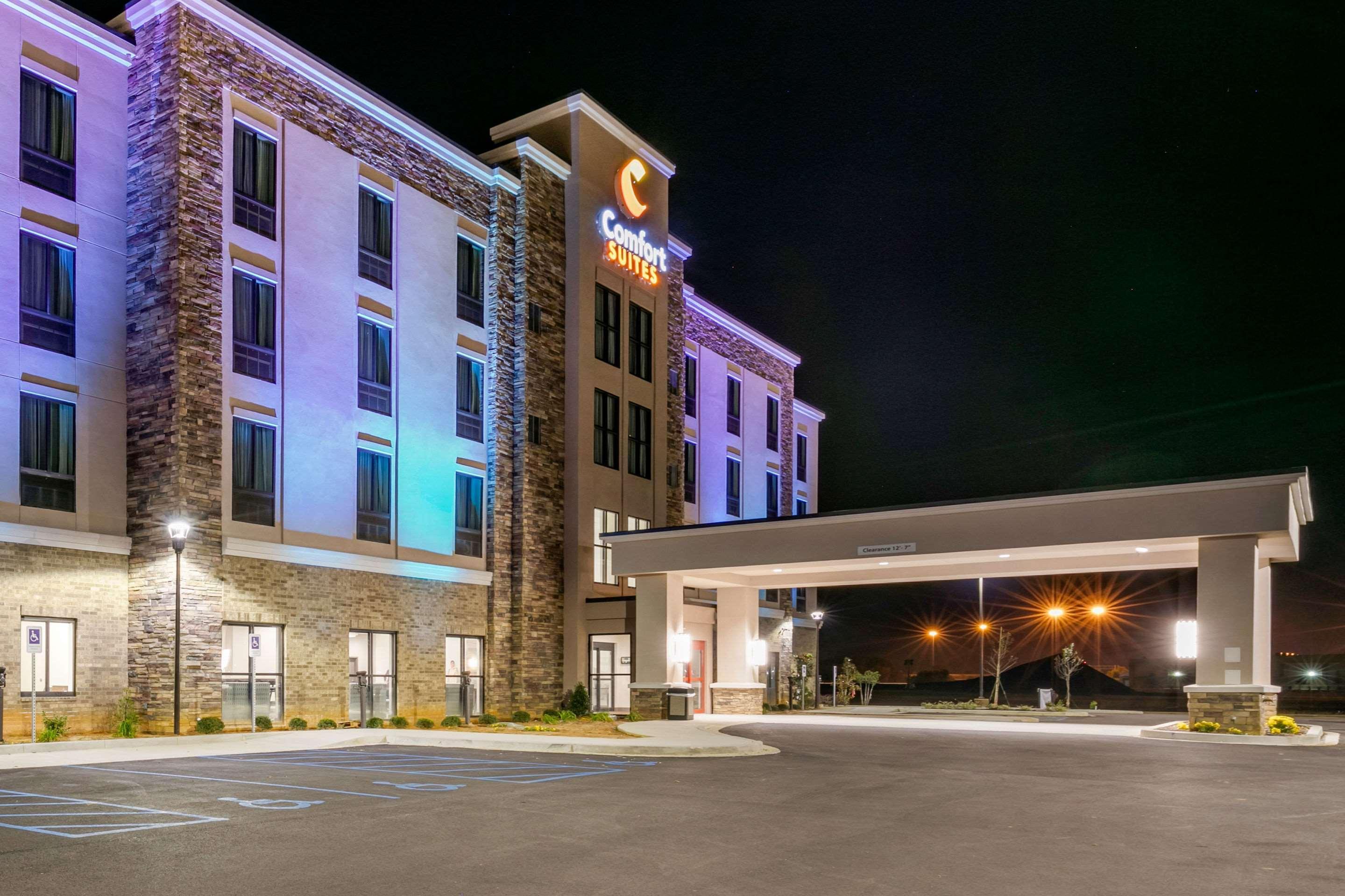 Comfort Suites North テューペロ エクステリア 写真