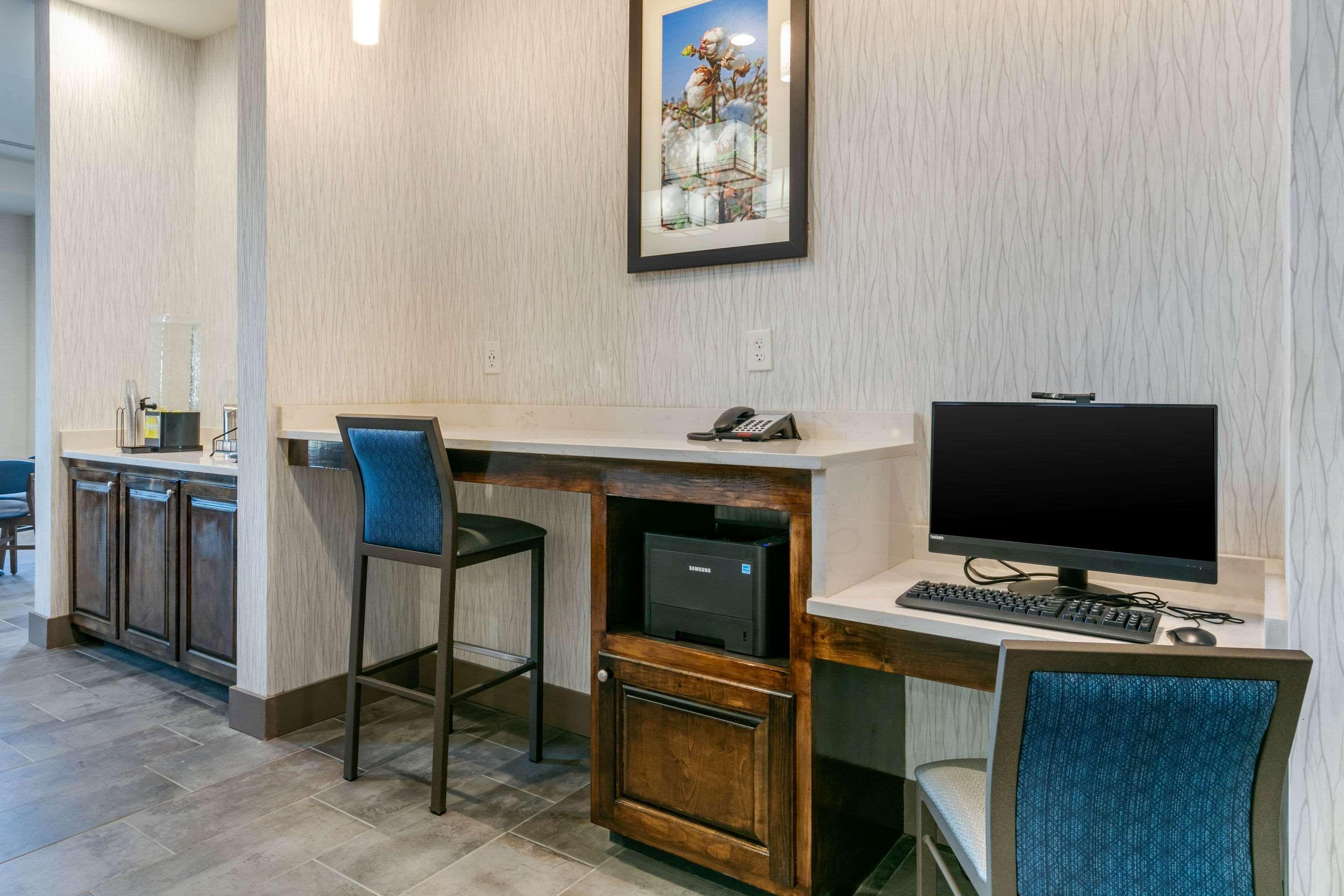Comfort Suites North テューペロ エクステリア 写真