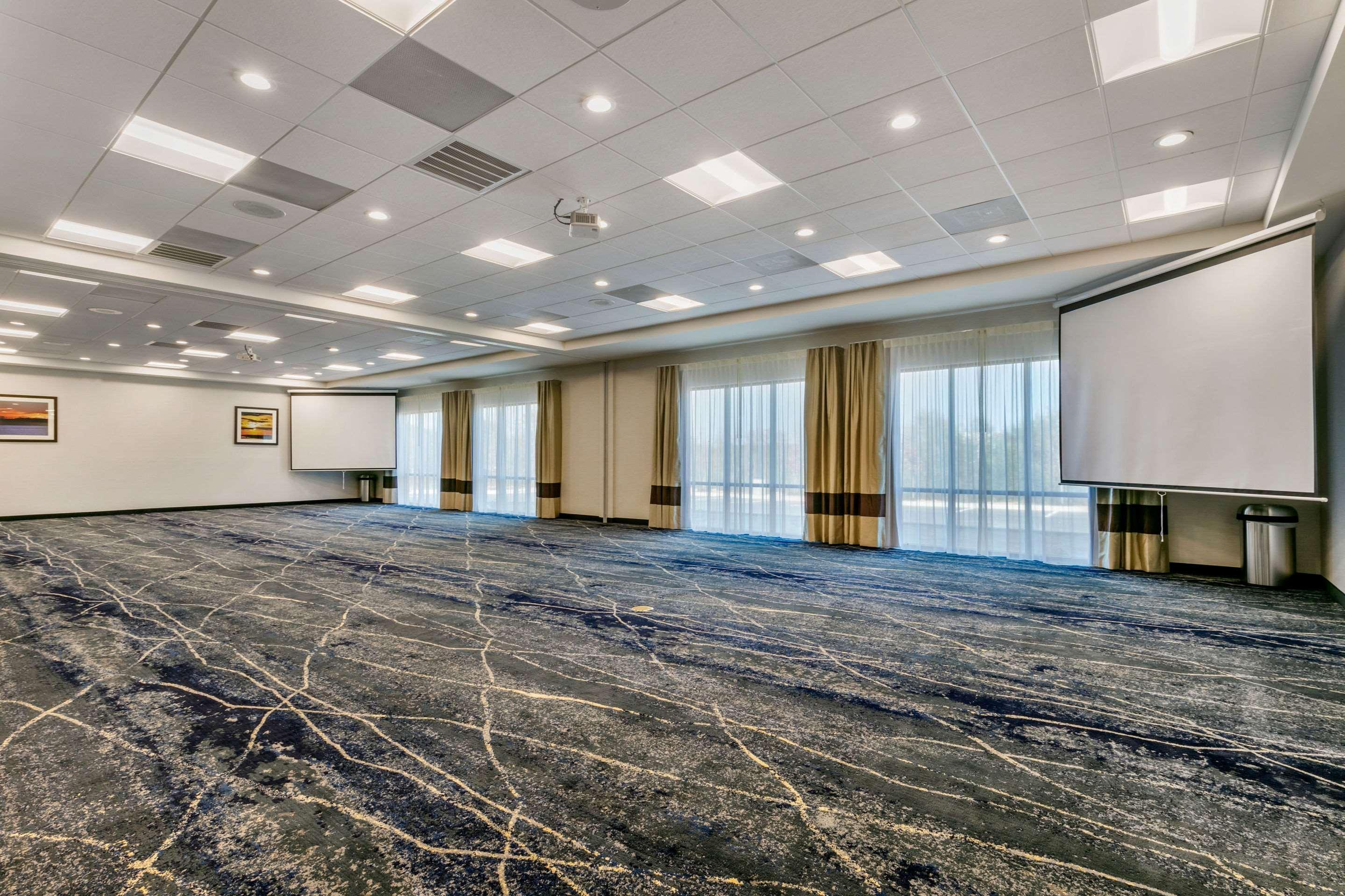 Comfort Suites North テューペロ エクステリア 写真